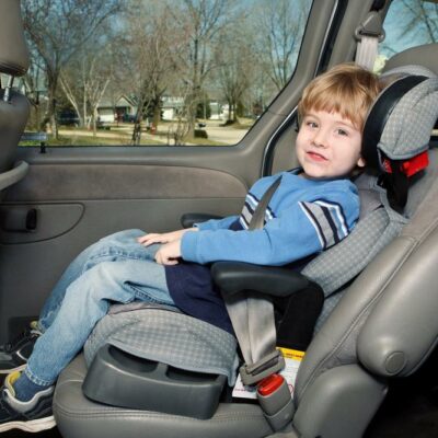 6 effective ways to childproof the car