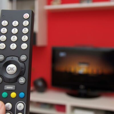 How to Get a Deal on Home TV and Internet Packages